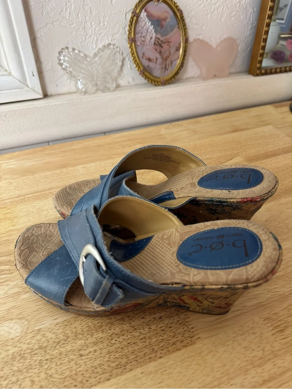 B.O.C. Blue Leather Cork Wedge Slide Sandals Size 7 Y2K Comfort Floral Wedges